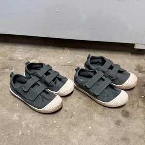 2 pairs green Cat & Jack sneakers size 11